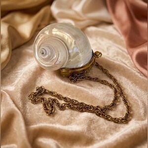 RAMLA Coquillage Sea Shell Bag